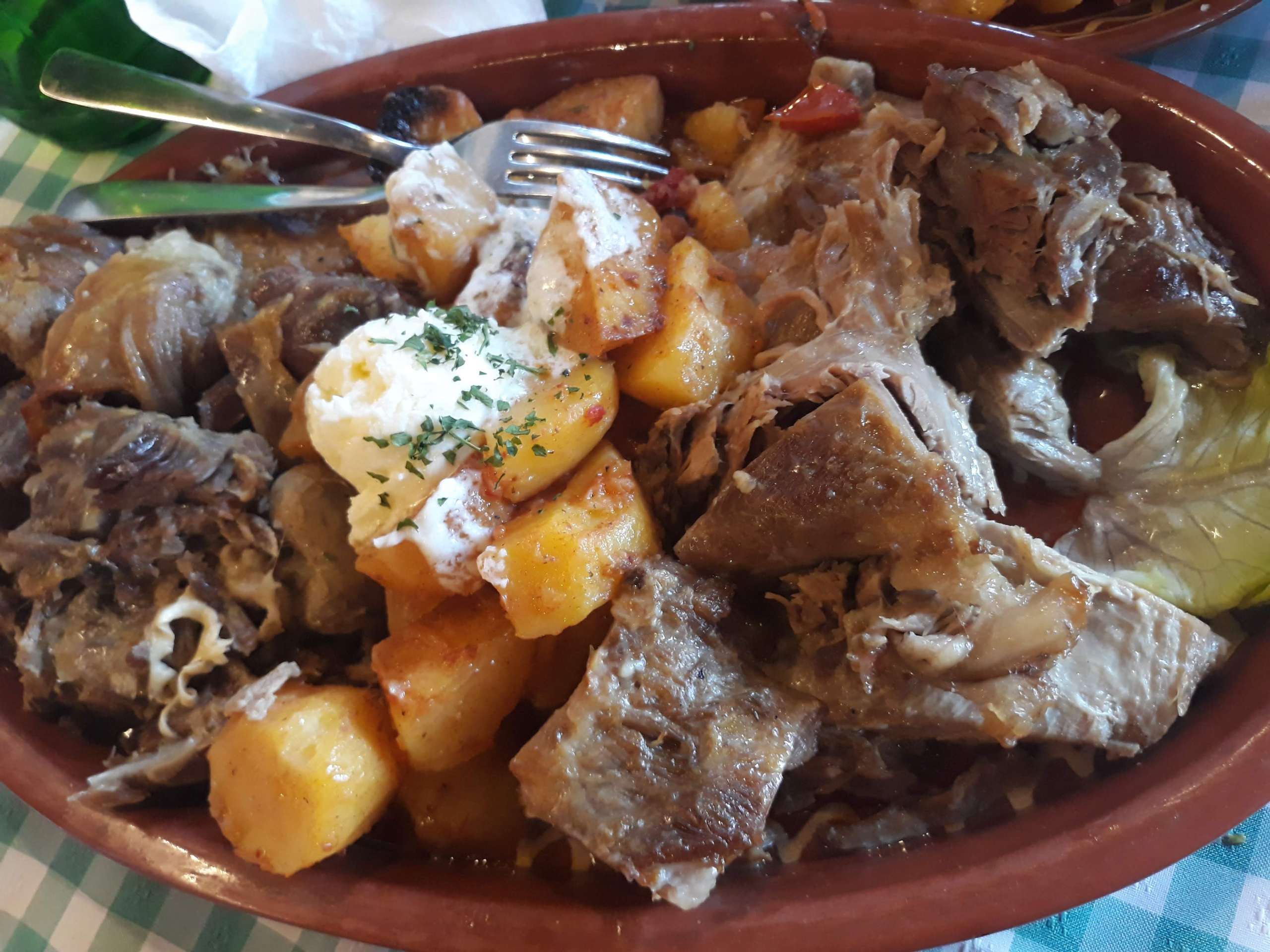 тушеный_ягненок_сербия